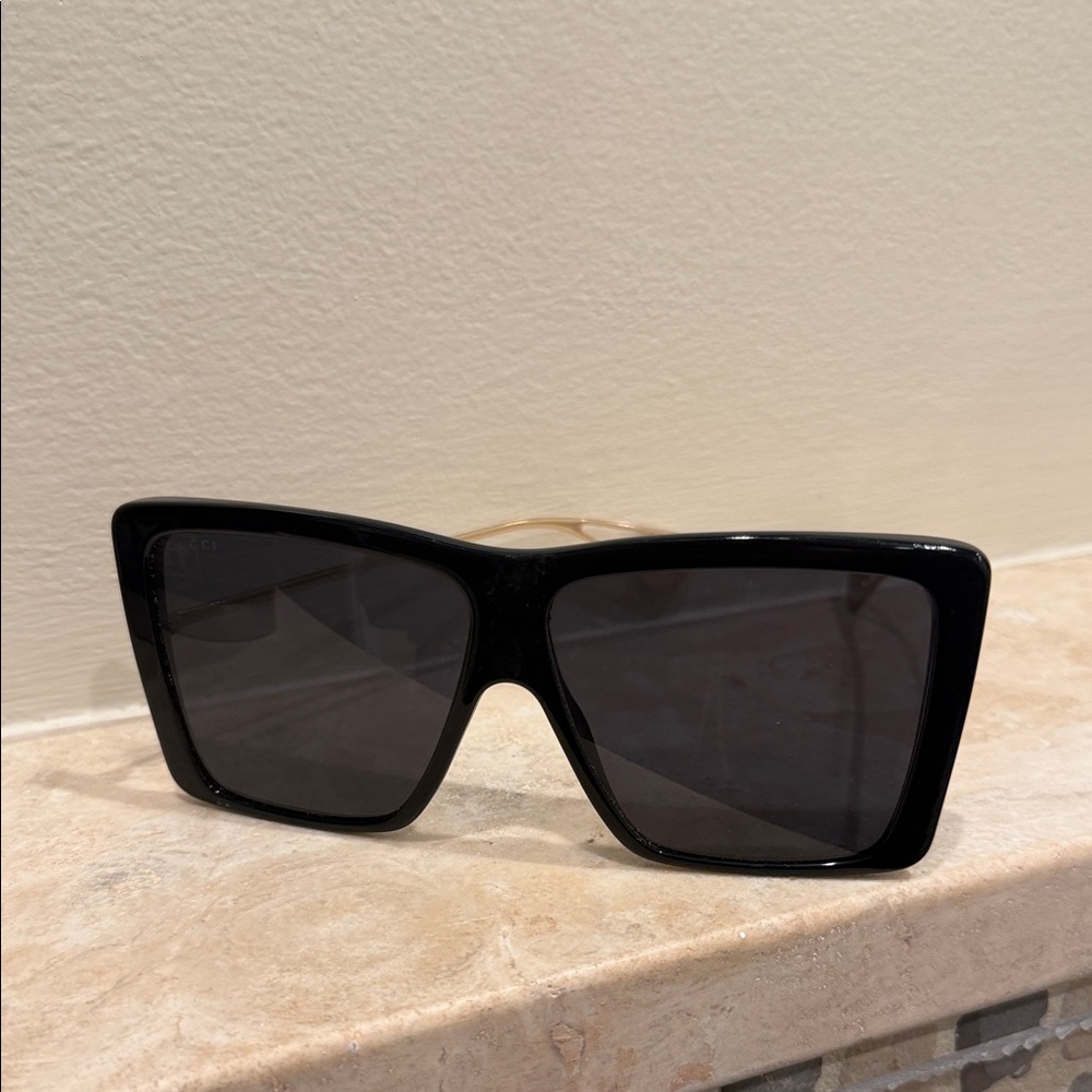 Gucci Black Oversized Square Sunglasses with Gold Temples